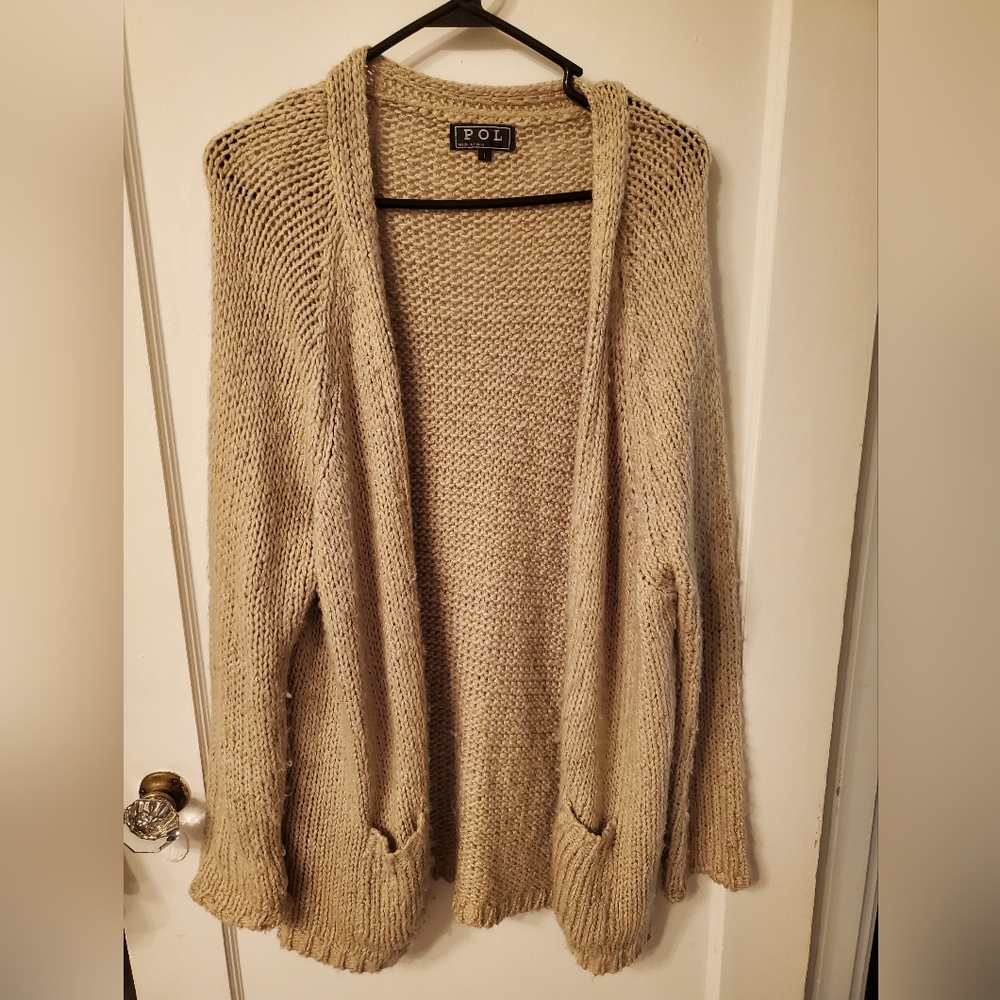 Knitted cardigan